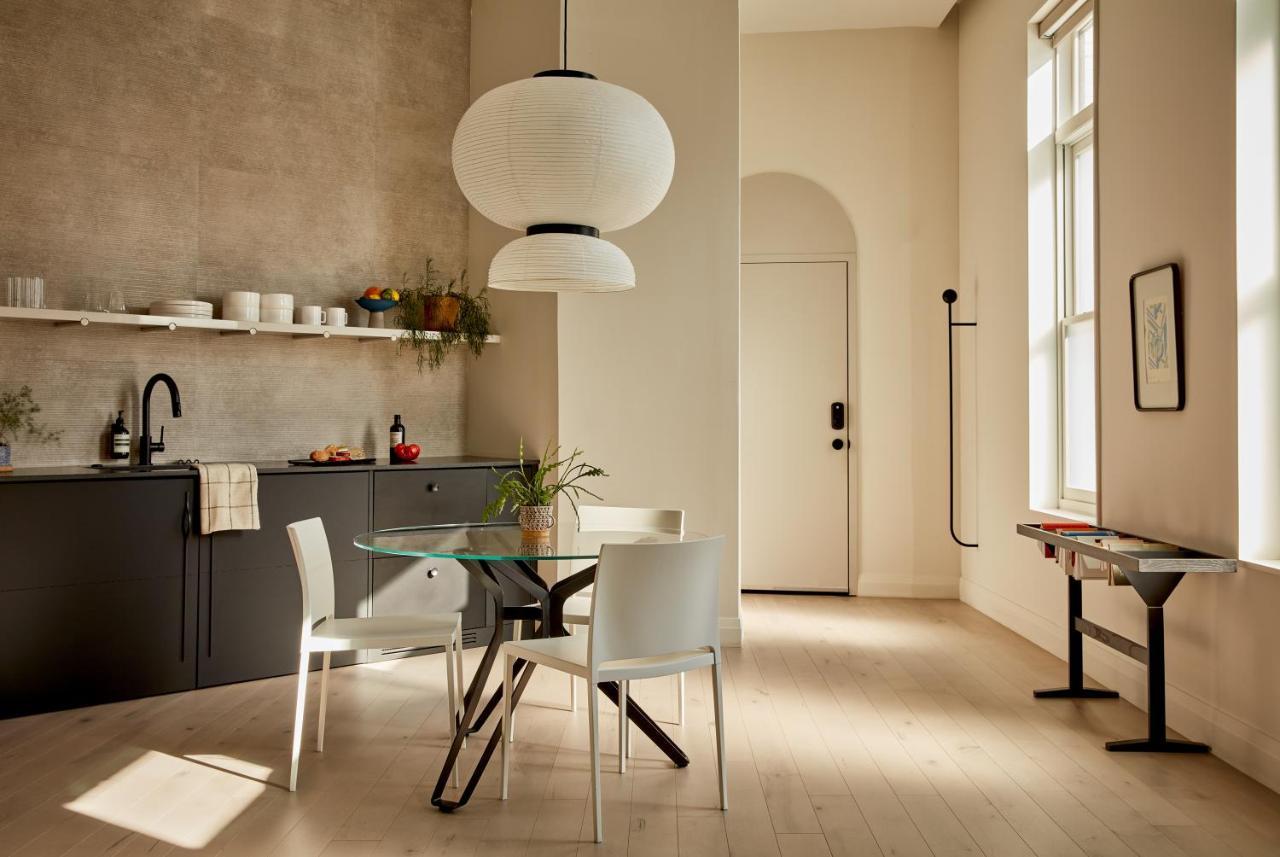 Archway Hotel Residence Philadelphia Bagian luar foto