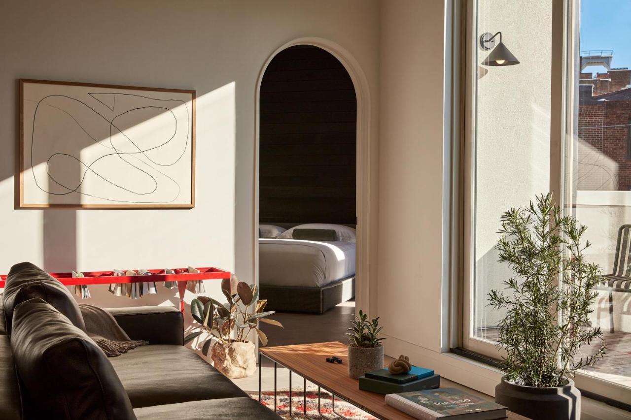 Archway Hotel Residence Philadelphia Bagian luar foto