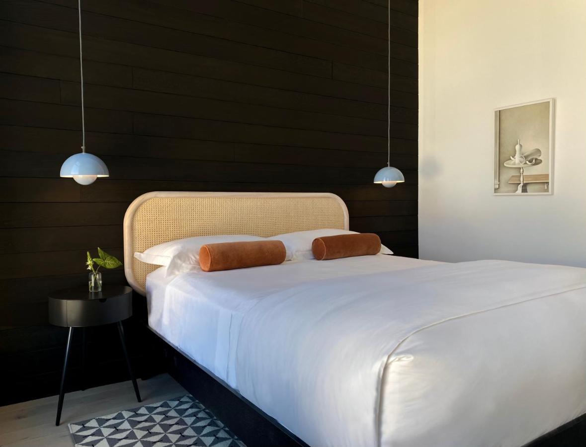 Archway Hotel Residence Philadelphia Bagian luar foto